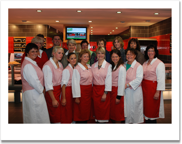 Team im neuen EDEKA Team im neuen EDEKA